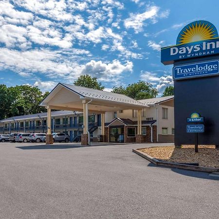Travelodge By Wyndham Charles Town - Harpers Ferry מראה חיצוני תמונה