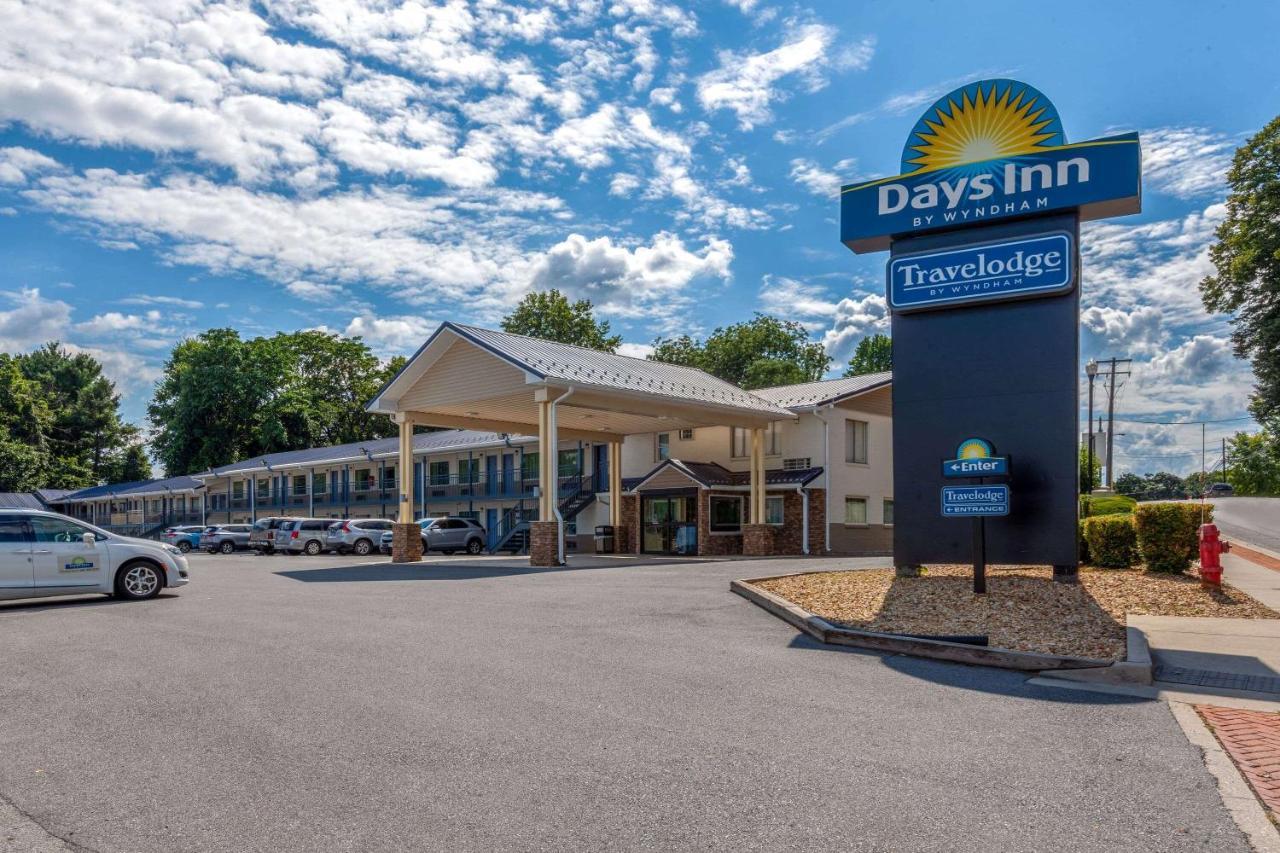 Travelodge By Wyndham Charles Town - Harpers Ferry מראה חיצוני תמונה