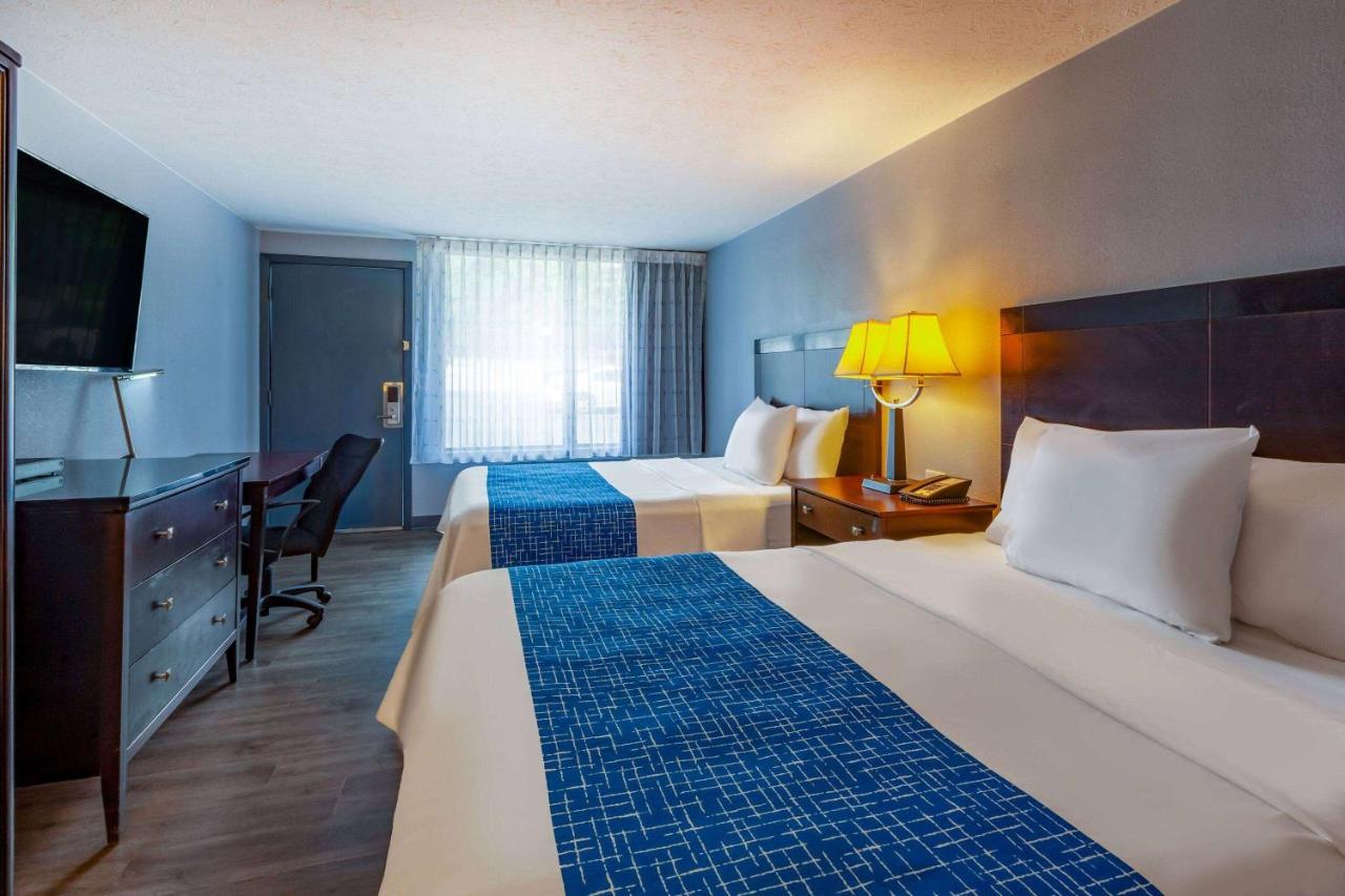 Travelodge By Wyndham Charles Town - Harpers Ferry מראה חיצוני תמונה