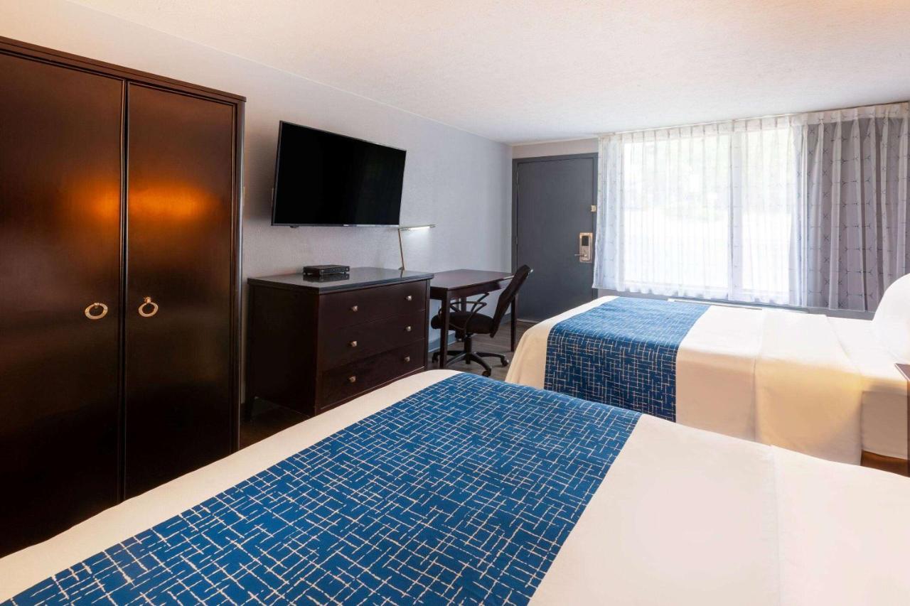 Travelodge By Wyndham Charles Town - Harpers Ferry מראה חיצוני תמונה